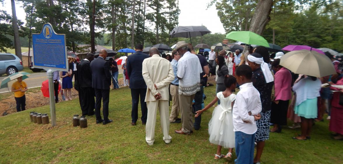 EJI Dedicates Marker To Commemorate Lynchings In Letohatchee, Alabama