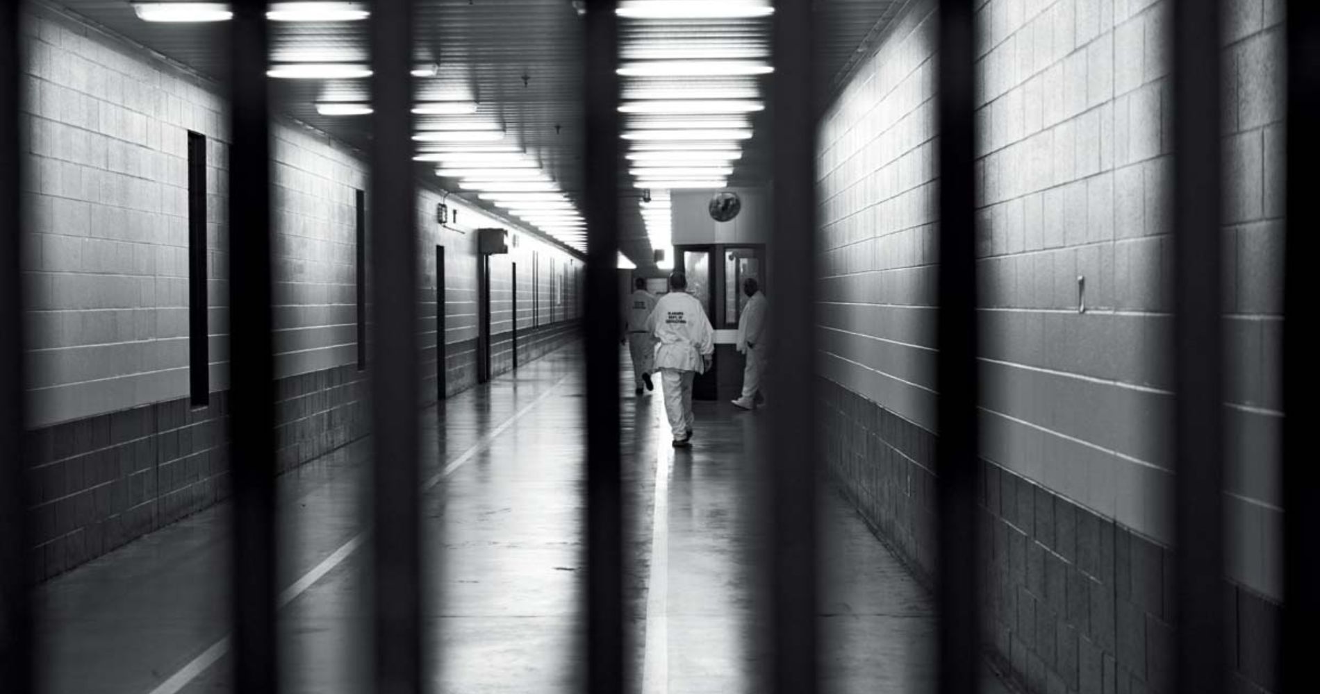 Officers Ignored Man Stabbed in Alabama Prison as He Lay Dying, Court Reveals